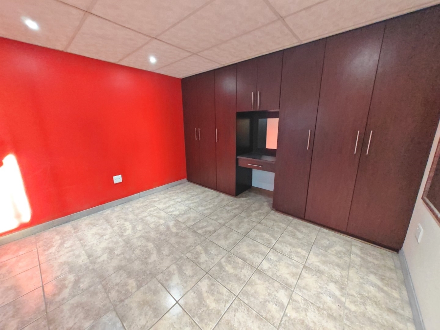3 Bedroom Property for Sale in Uitsig Free State